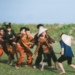 15 trò chơi dân gian cho bé vui ngày Tết